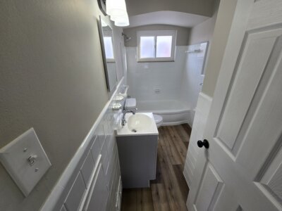 Reality Real Estate Professionals Monroe Mi Bath 1