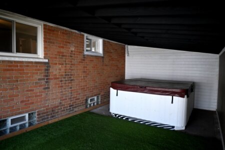 Reality Real Estate Professionals Monroe Mi Hot Tub 1