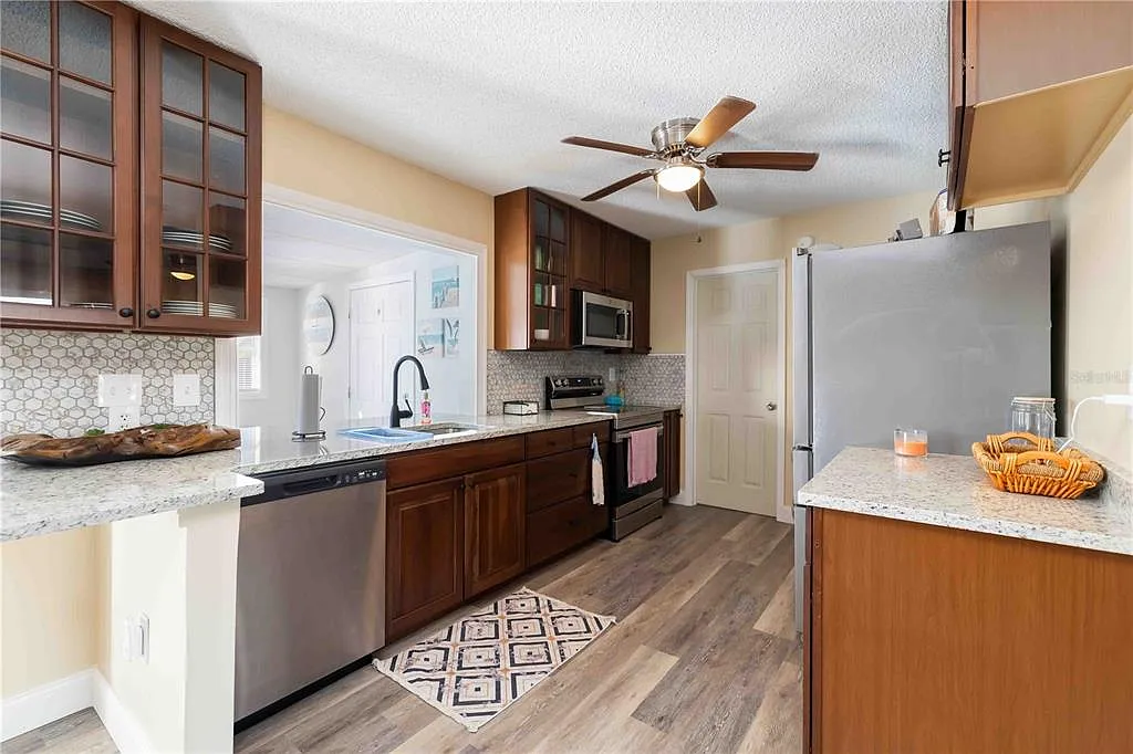 Reality Real Estate Professionals Monroe Mi Kit 2