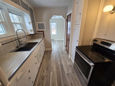 Reality Real Estate Professionals Monroe Mi Kitchen 2