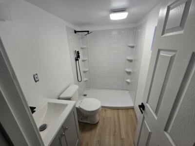 Reality Real Estate Professionals Monroe Mi Lower Bath 1