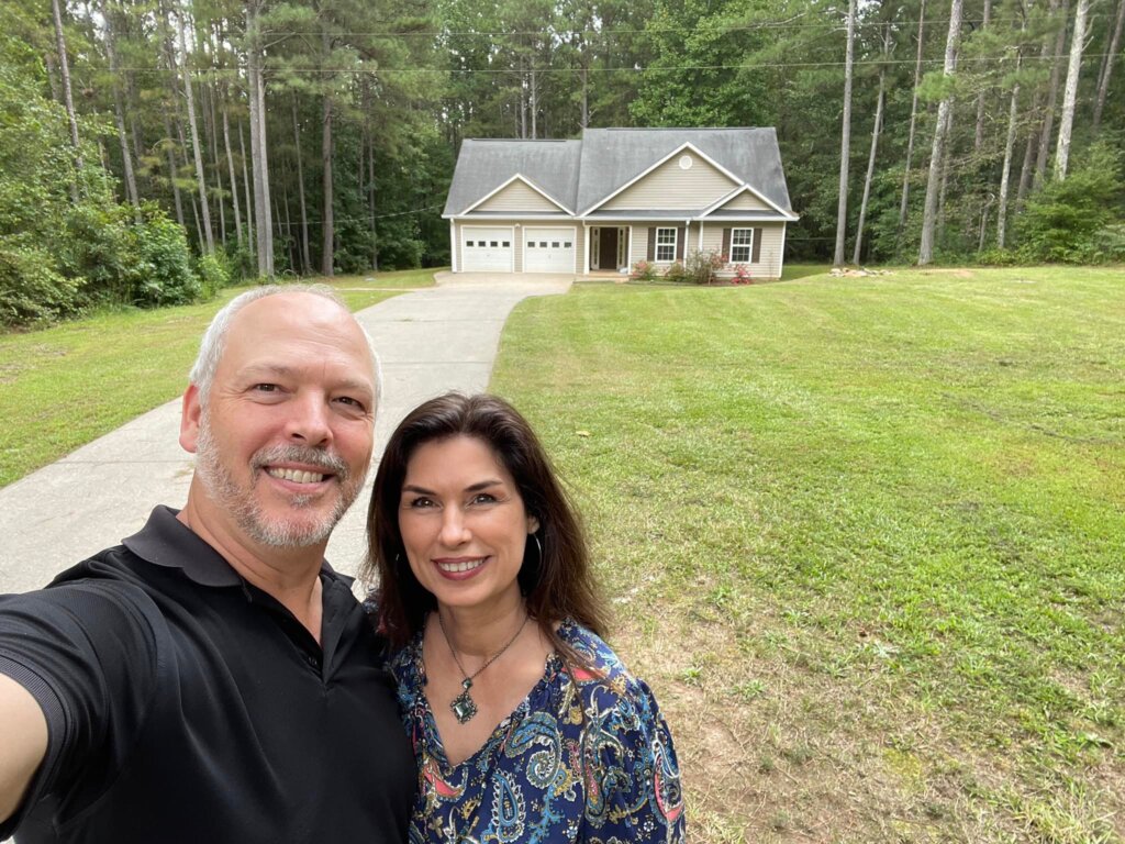 Patti Loveless Agent Rockmart Ga 485384418 4220671364885664 5924142052676391547 N
