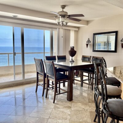 Baja Brokers Plaza Oceana Bcn Img 4862