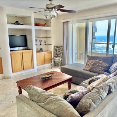 Baja Brokers Plaza Oceana Bcn Img 4871