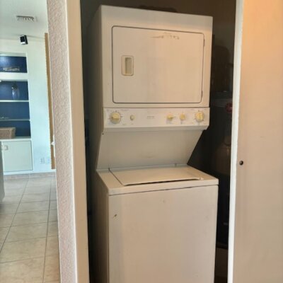 Baja Brokers Plaza Oceana Bcn Jenifer Mendoza Plaza Oceana Bcn Img 3888