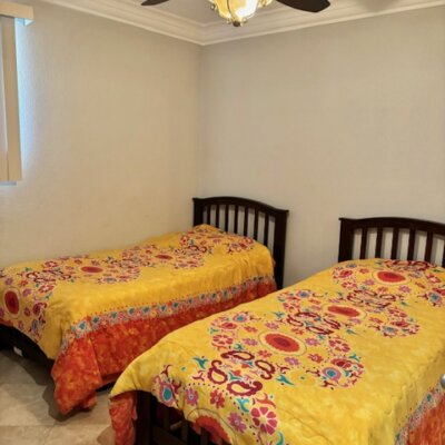 Baja Brokers Plaza Oceana Bcn Jenifer Mendoza Plaza Oceana Bcn Img 3988