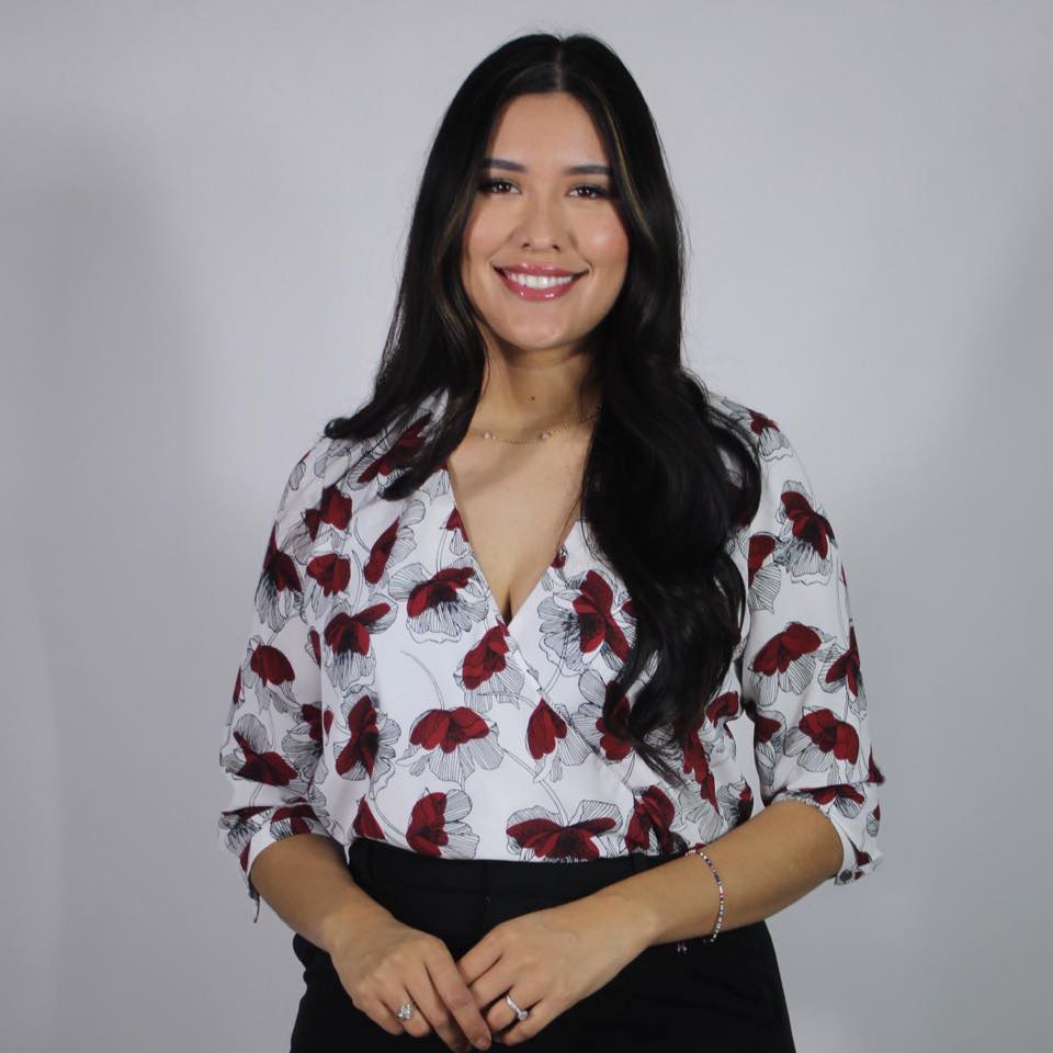 https://d141cscbo5t2xj.cloudfront.net/sites/4946/agent-name-miami-fl-615333131_25970096975927625_2433219409220194406_n.jpg